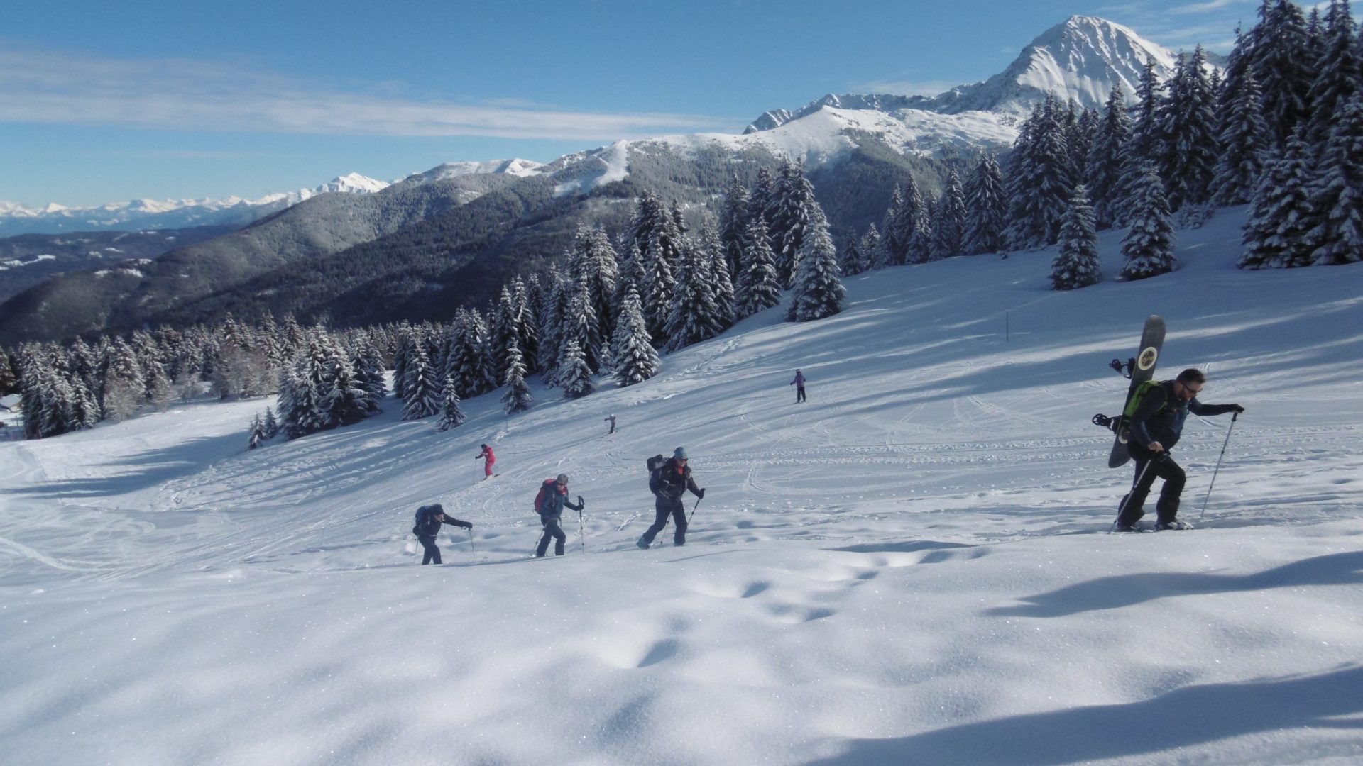 Exercices de secours aux victimes d&rsquo;avalanche.