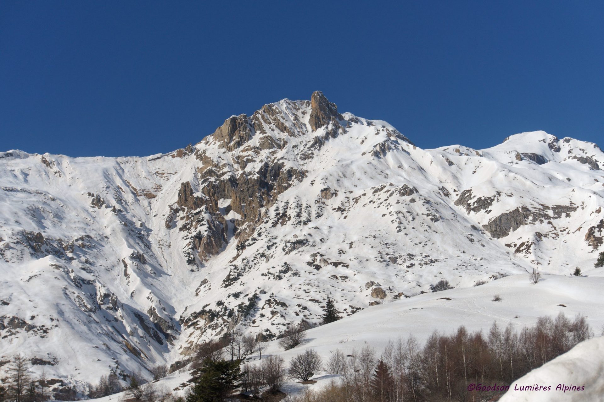 Tempête au Col des Encombres 2336m