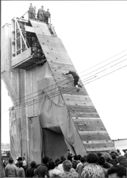 L&rsquo;apparition des murs d&rsquo;escalade